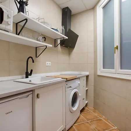 Puerta Del Camino 1 *