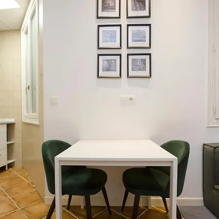 Puerta Del Camino 1 Apartment
