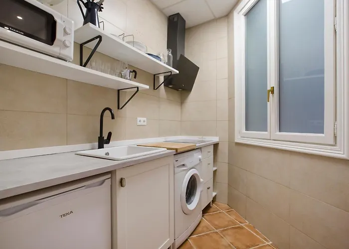 Puerta Del Camino 1 *